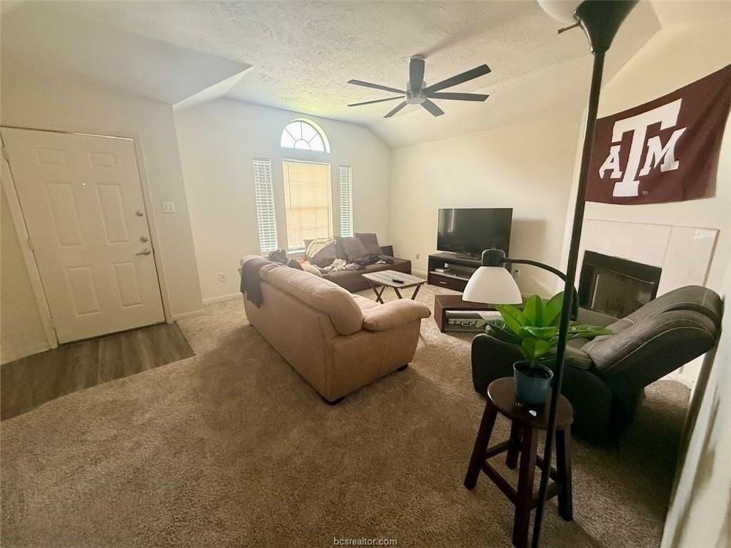826 Nimitz St - Photo 2 of 10