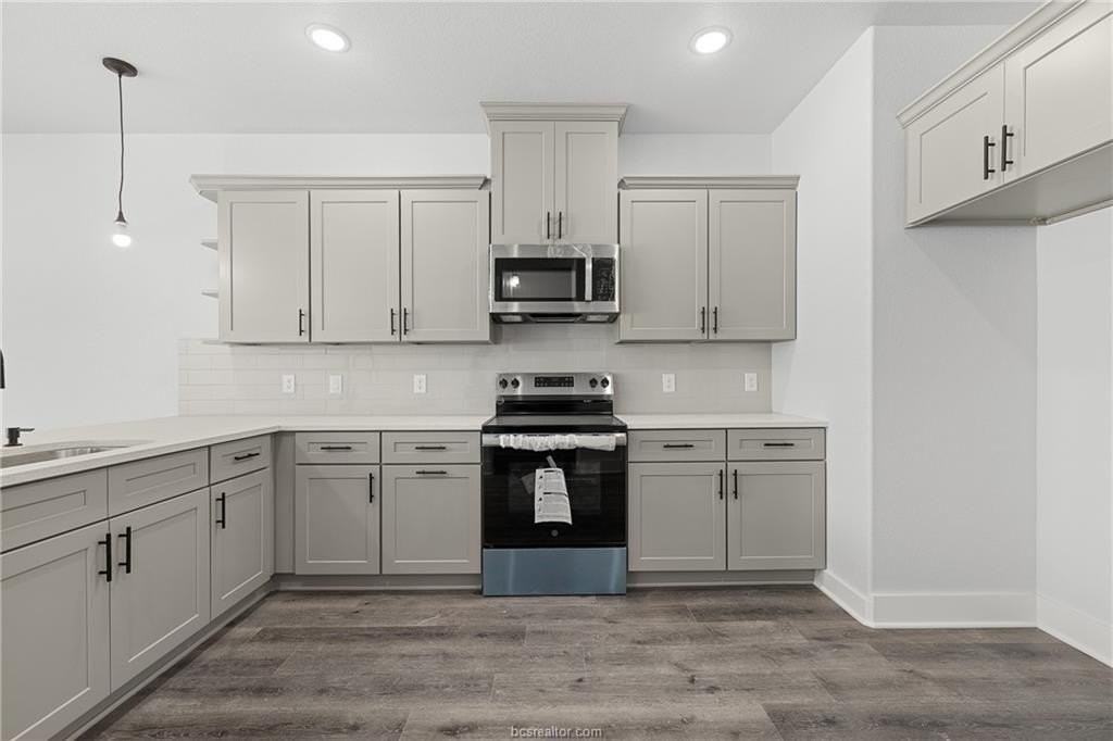 2162 Big River St - Photo 2 of 17