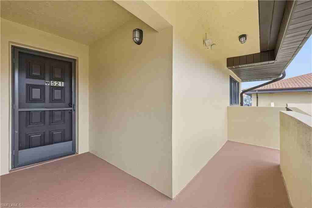 6136 Whiskey Creek Dr Apt 521 - Photo 2 of 23