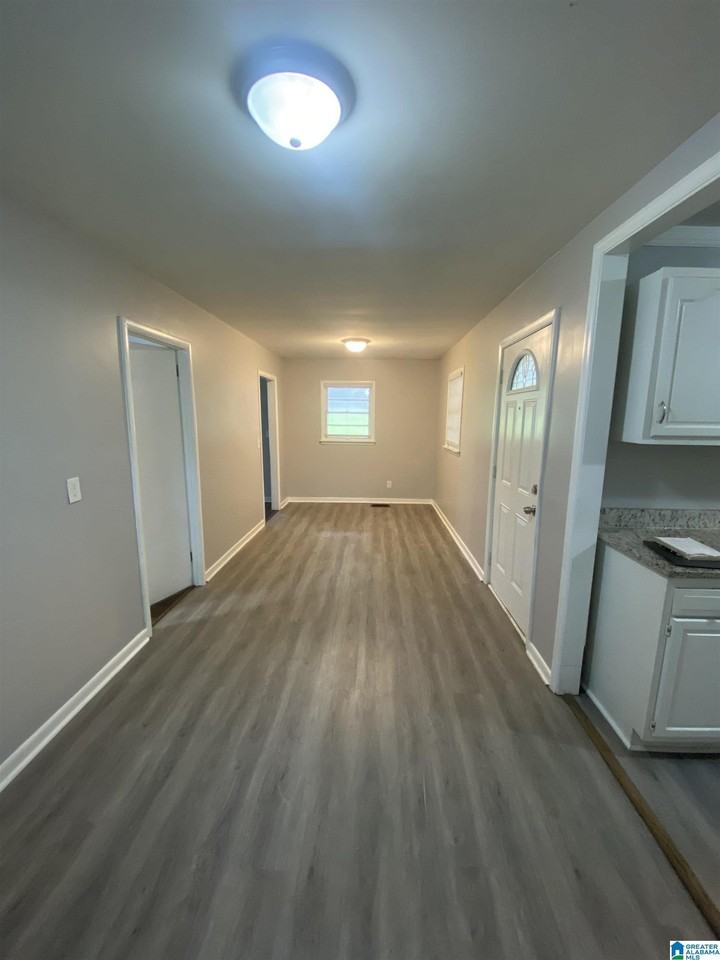 1376 5th Pl - Photo 4 of 15