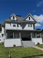 featured image of 4444 Main St