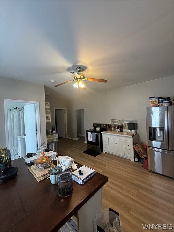 4444 Main St - Photo 6 of 15