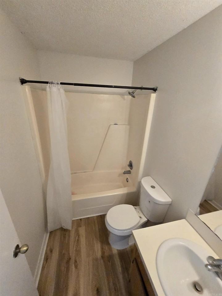 1204 S 1st St #5 - Photo 6 of 7