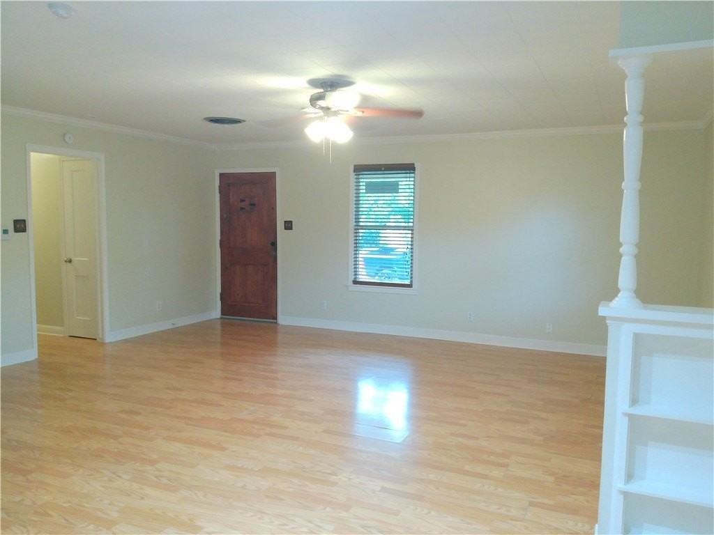 4026 Brentwood Dr - Photo 7 of 15