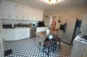 208 W 3rd Ave #1stFL - Photo 6 of 17