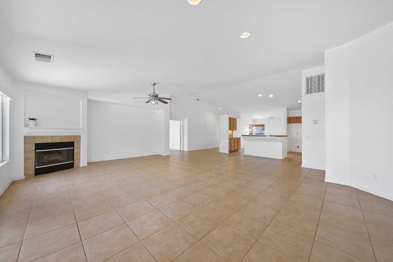 47820 Calle Zafiro - Photo 7 of 44