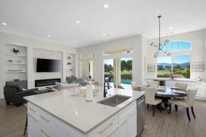 featured image of 71 Via Las Flores