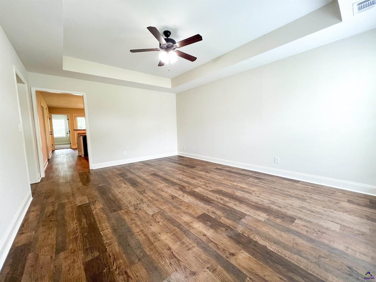 119 Washington Place Dr - Photo 3 of 21