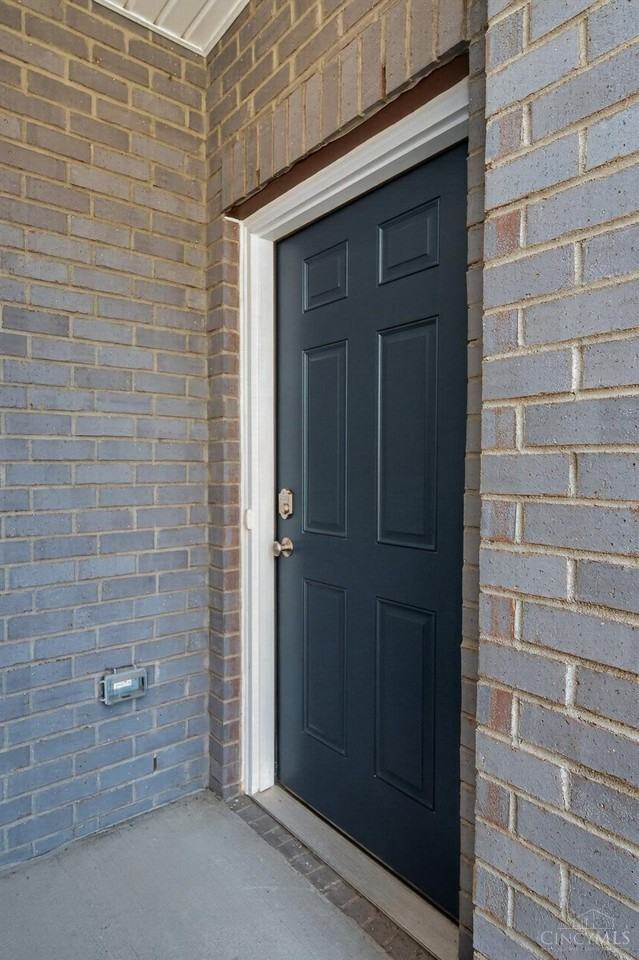 5559 Eagle Ct - Photo 6 of 50