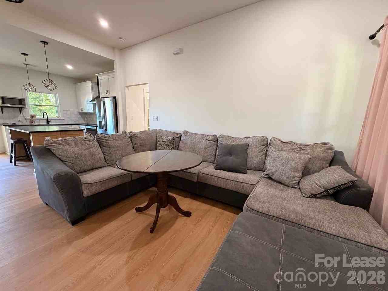 1608 James St - Photo 7 of 19