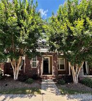 121 Walnut Cove Dr - Photo 1 of 1