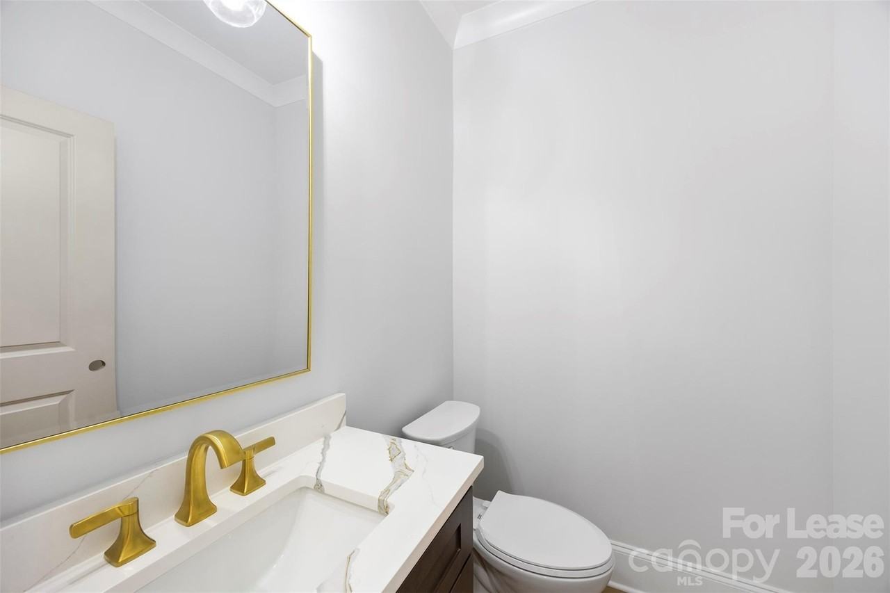 1329 Condon St - Photo 3 of 36