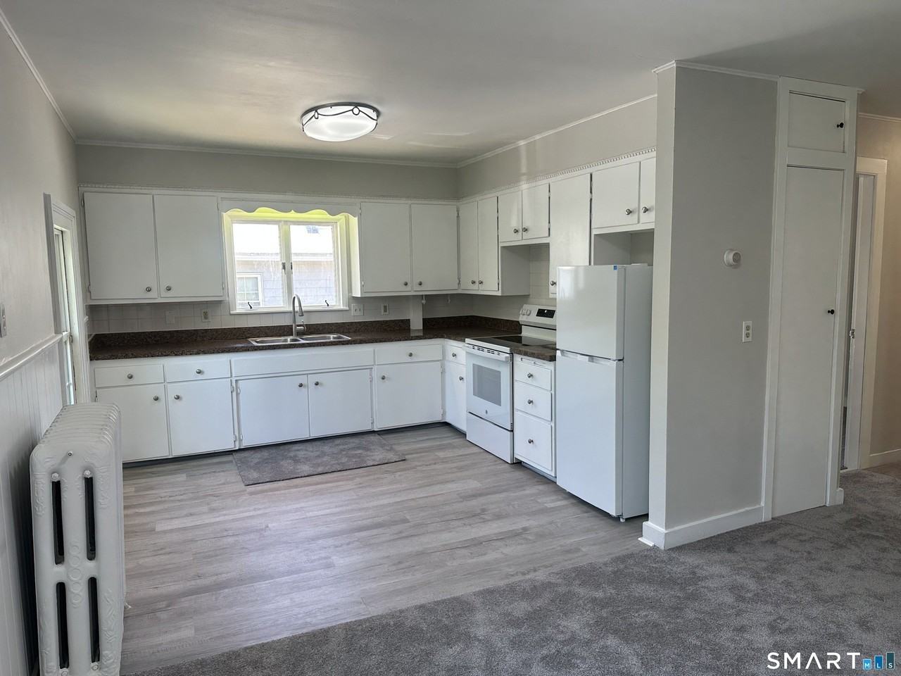 17 Broad St #2ndFLREAR - Photo 5 of 14