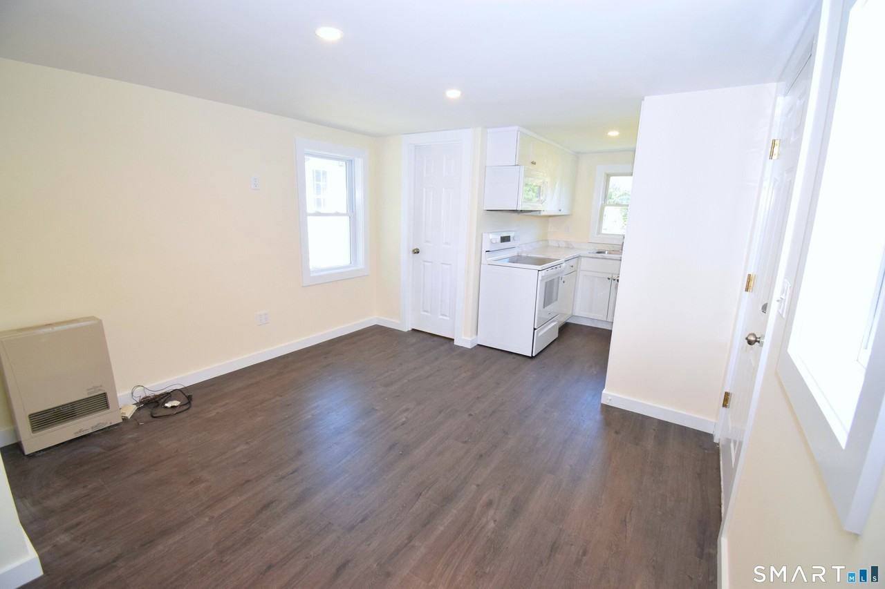 37 Dudley Ln #2 - Photo 4 of 15