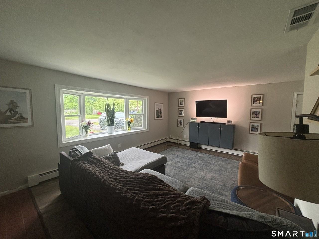 45 Sherman Rd - Photo 5 of 14