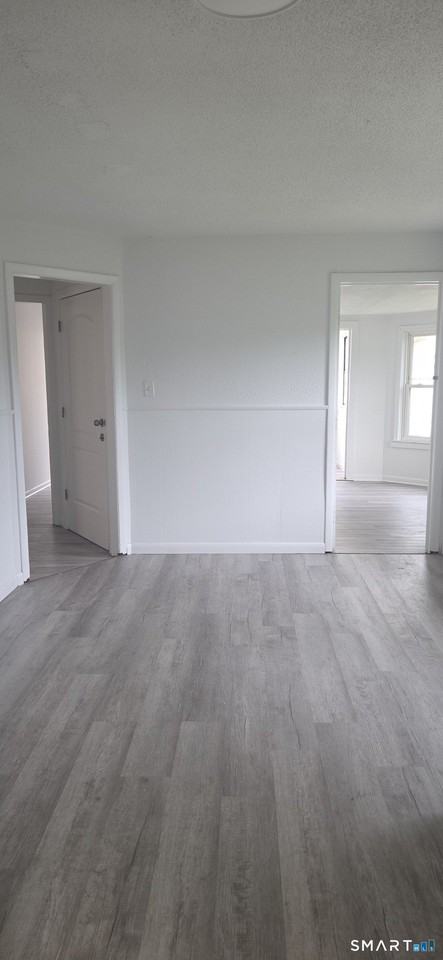426 Poplar St #2 - Photo 5 of 19