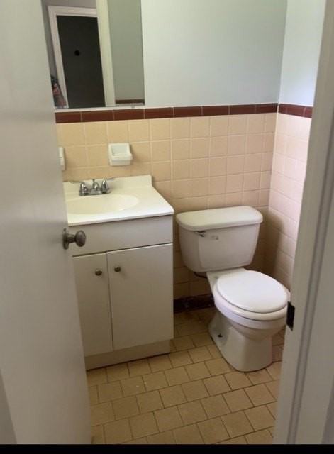 2301 Brown St - Photo 4 of 7