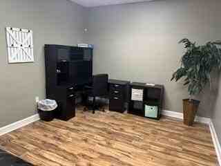 1186 N Eglin Pkwy - Photo 5 of 7