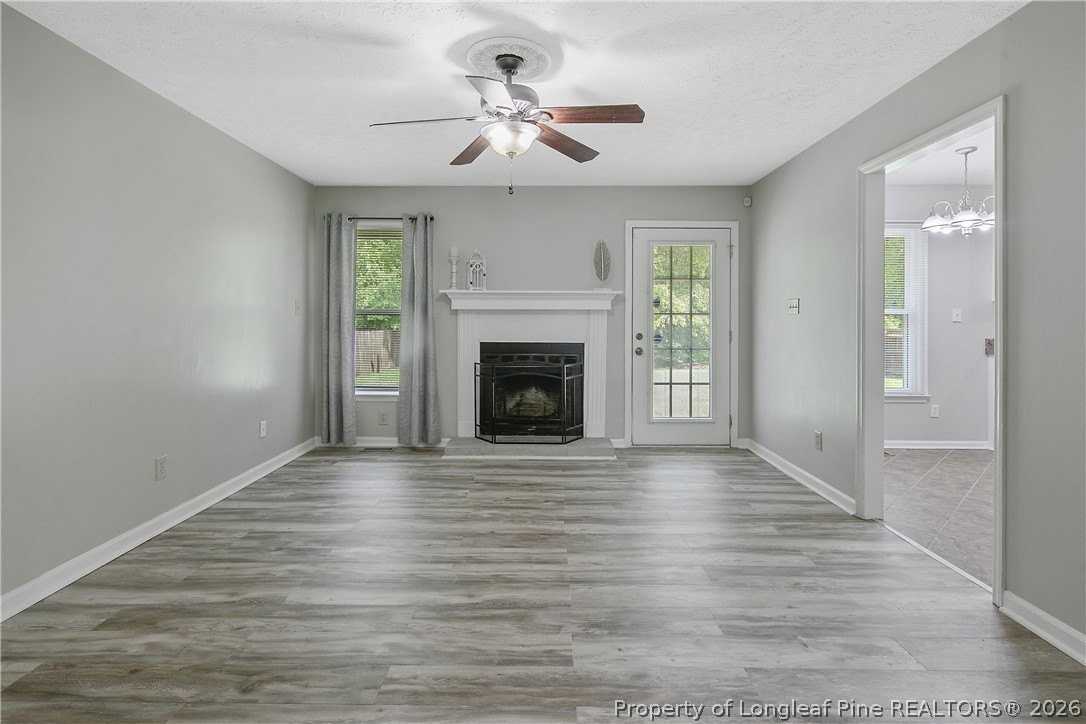 3970 Loufield Dr - Photo 7 of 44
