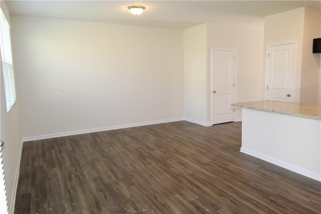 6513 Mountain Home Way Se - Photo 6 of 28