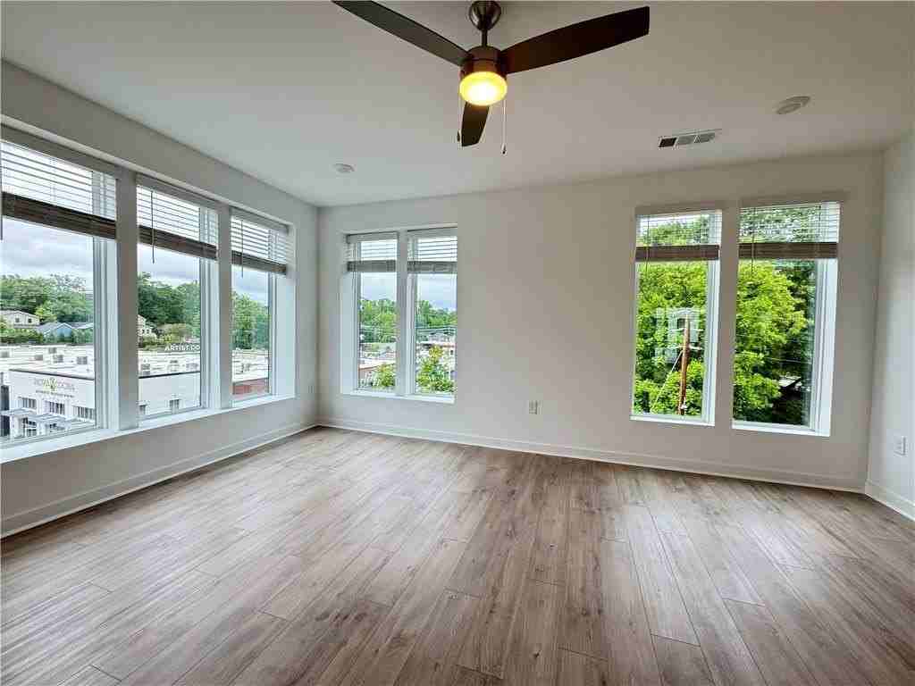 371 Grant Cir Se #1844 - Photo 7 of 46