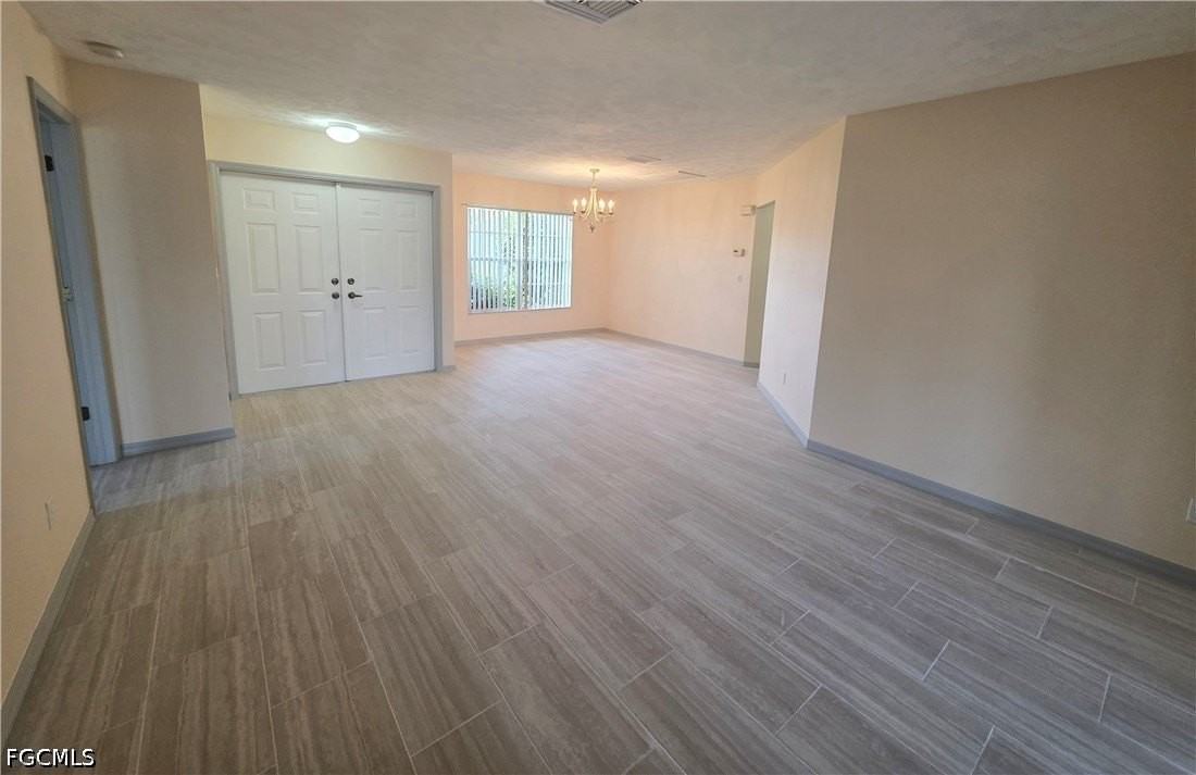 4614 Sw 9th Pl - Photo 3 of 37