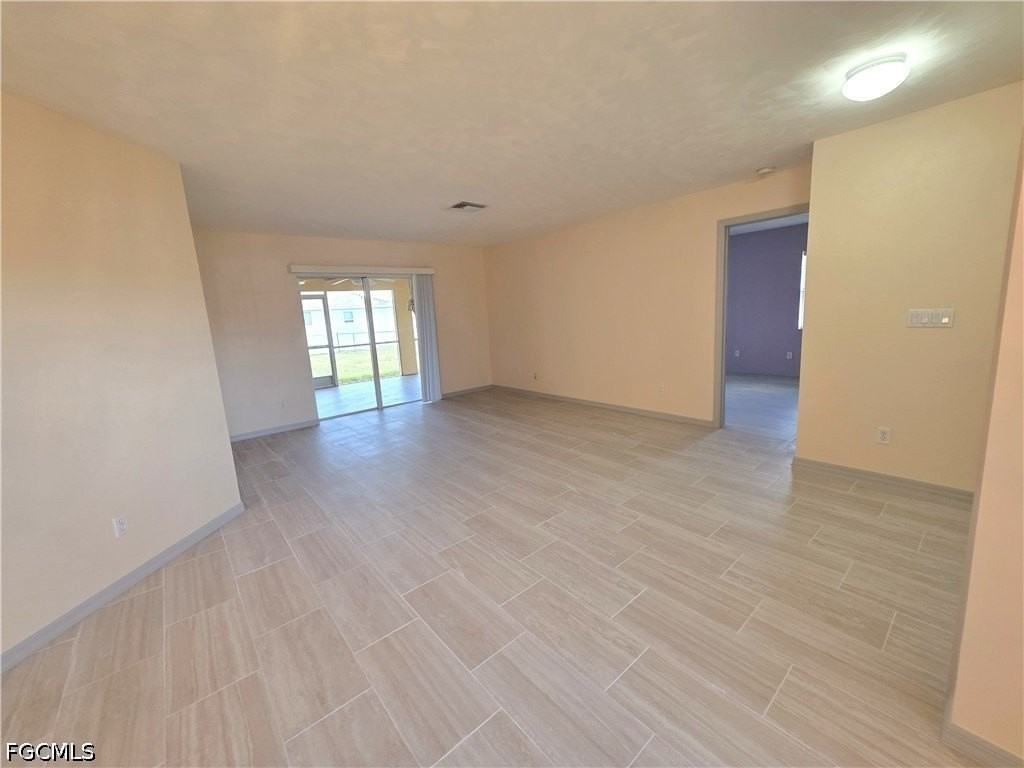 4614 Sw 9th Pl - Photo 5 of 37