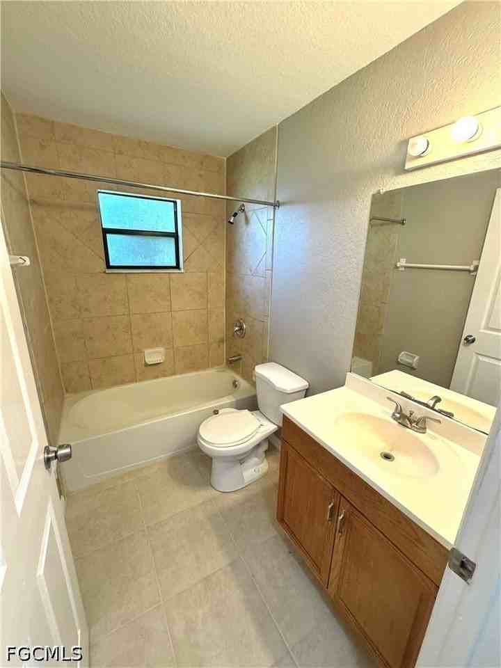 129 Se 23rd Pl - Photo 6 of 11