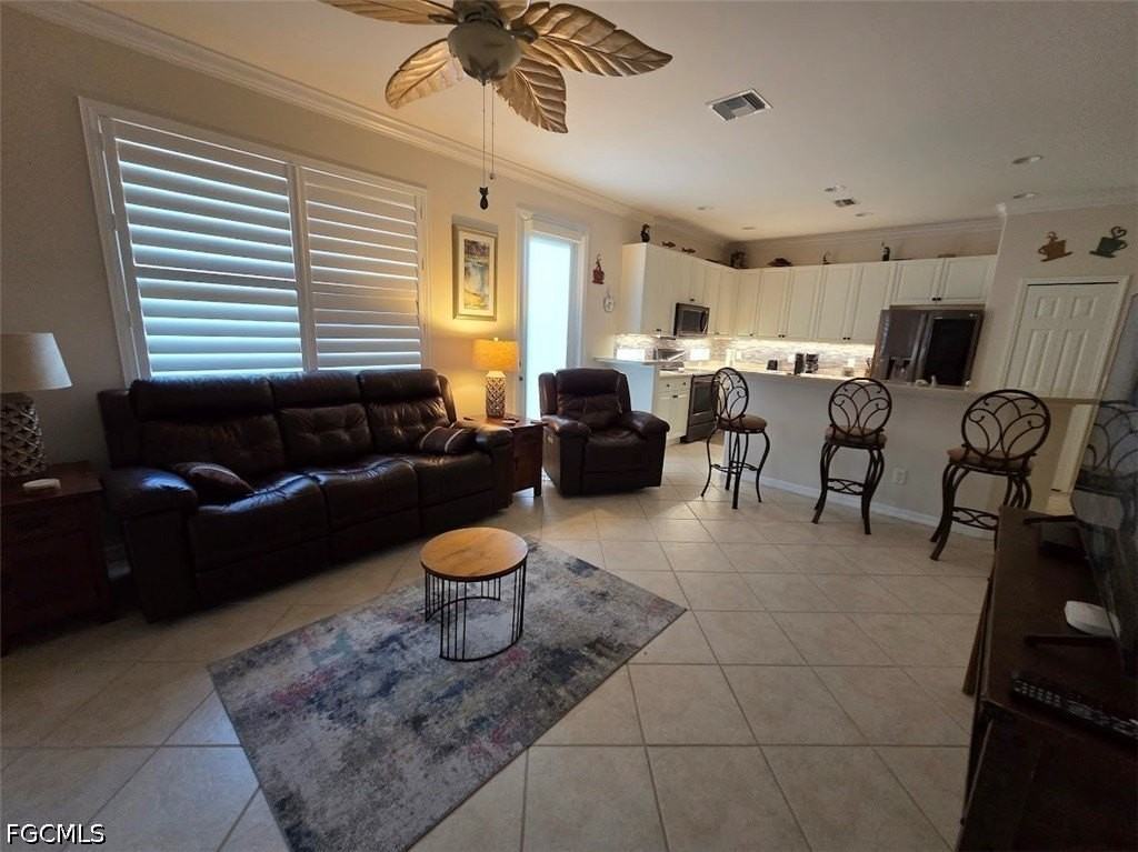 10518 Avila Cir - Photo 2 of 50