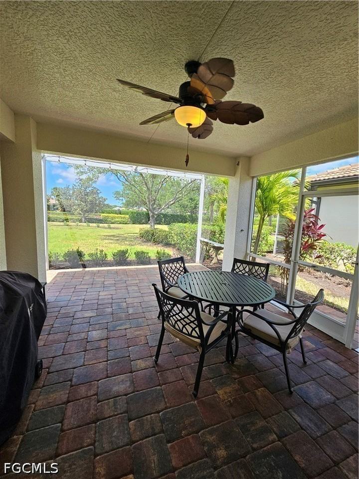 10518 Avila Cir - Photo 7 of 50