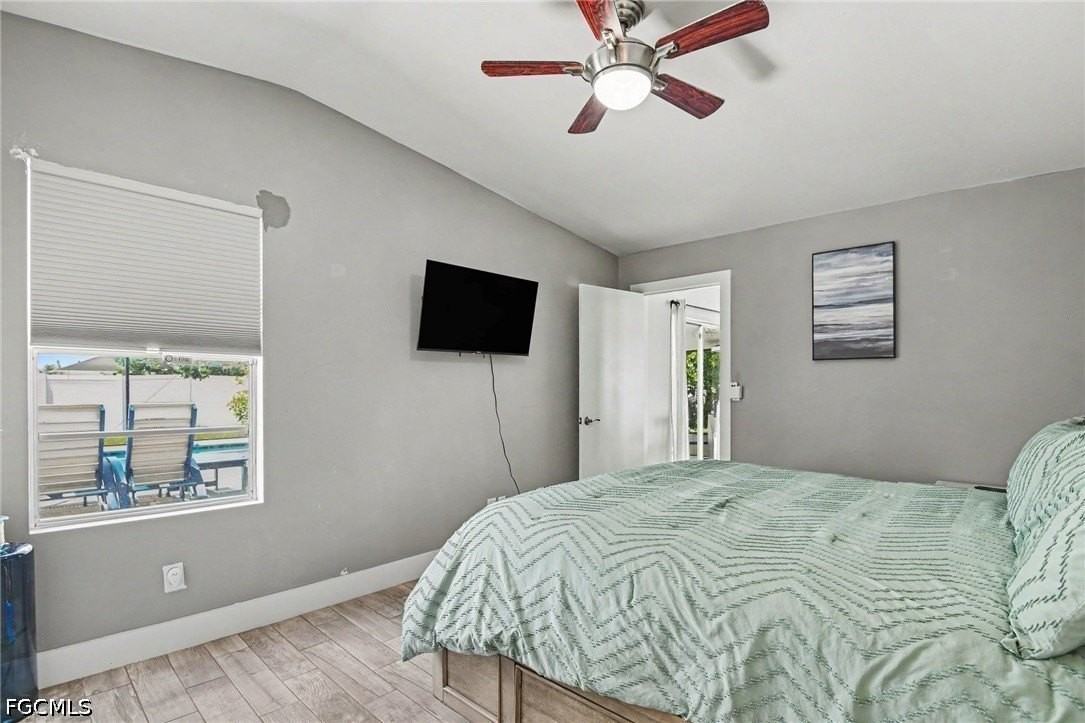 419 Nw 7th Ter - Photo 5 of 23