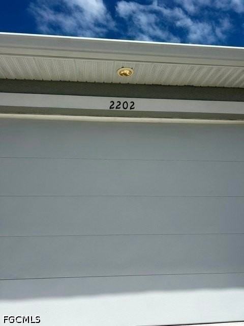 2202 Haviland Ave S - Photo 2 of 31