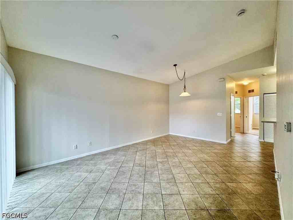 4128 Bellasol Cir #1424 - Photo 2 of 40