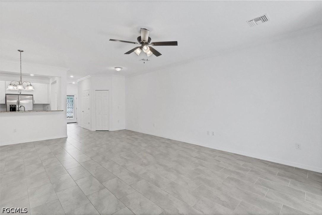 12062 Via Lighthouse Ln - Photo 4 of 34