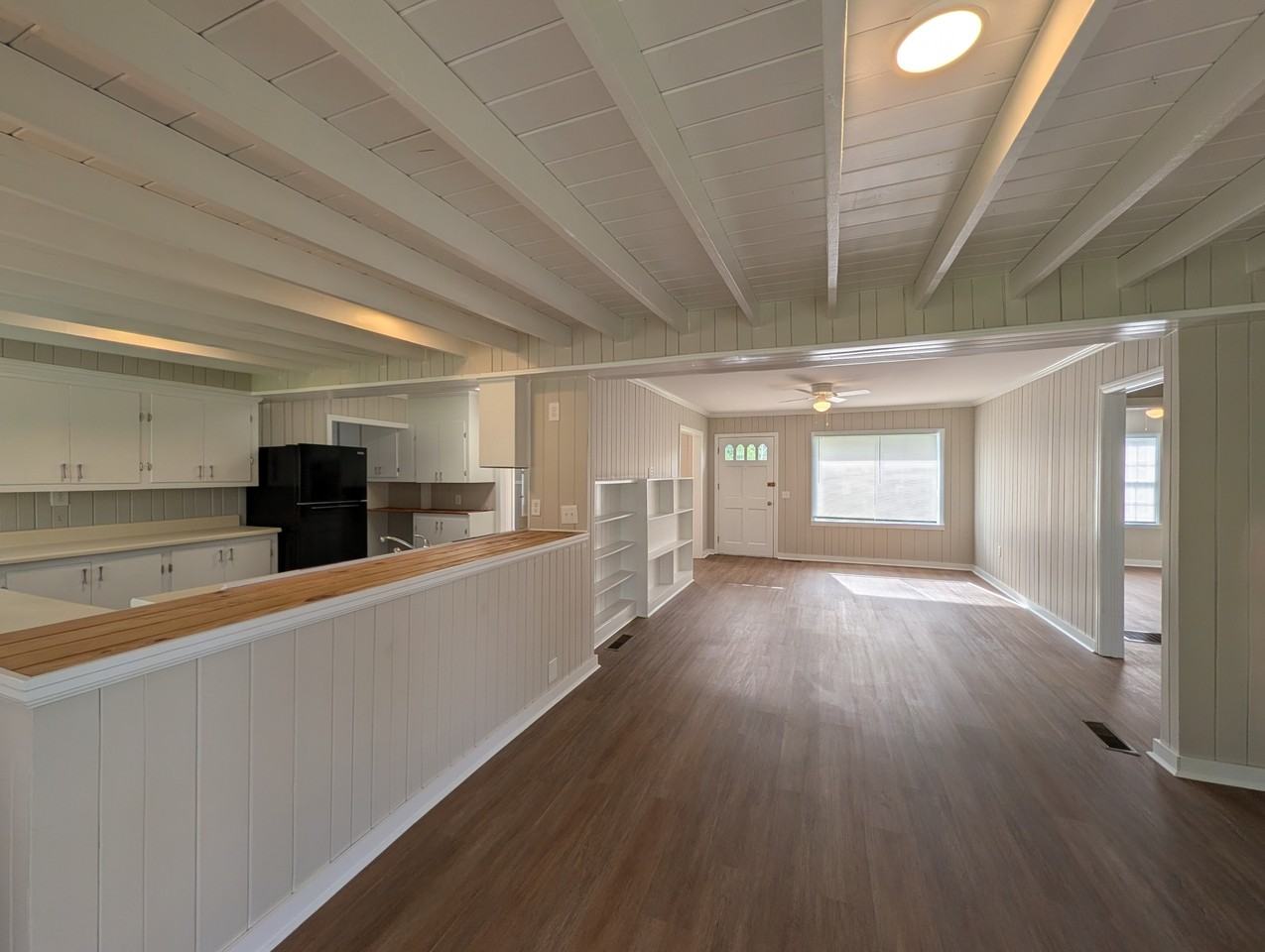 1002 Church St #1 - Photo 5 of 27