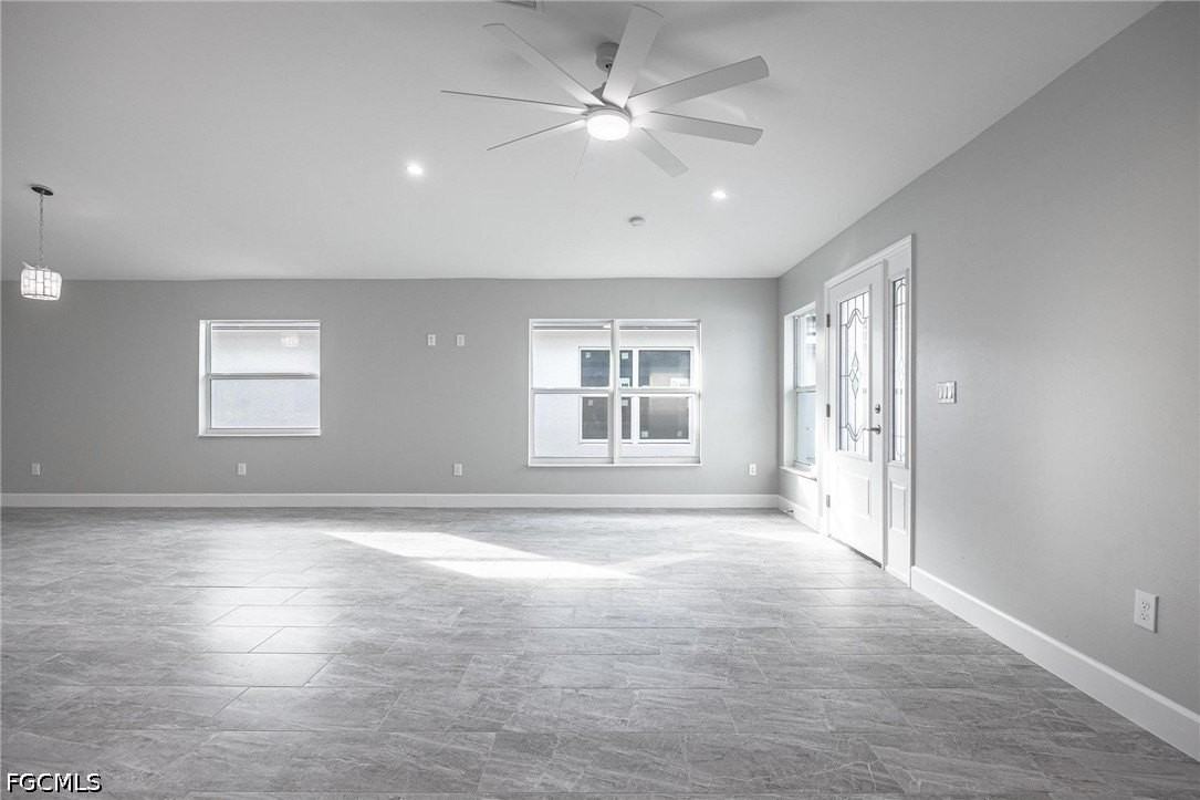 184 Village Cir - Photo 3 of 26