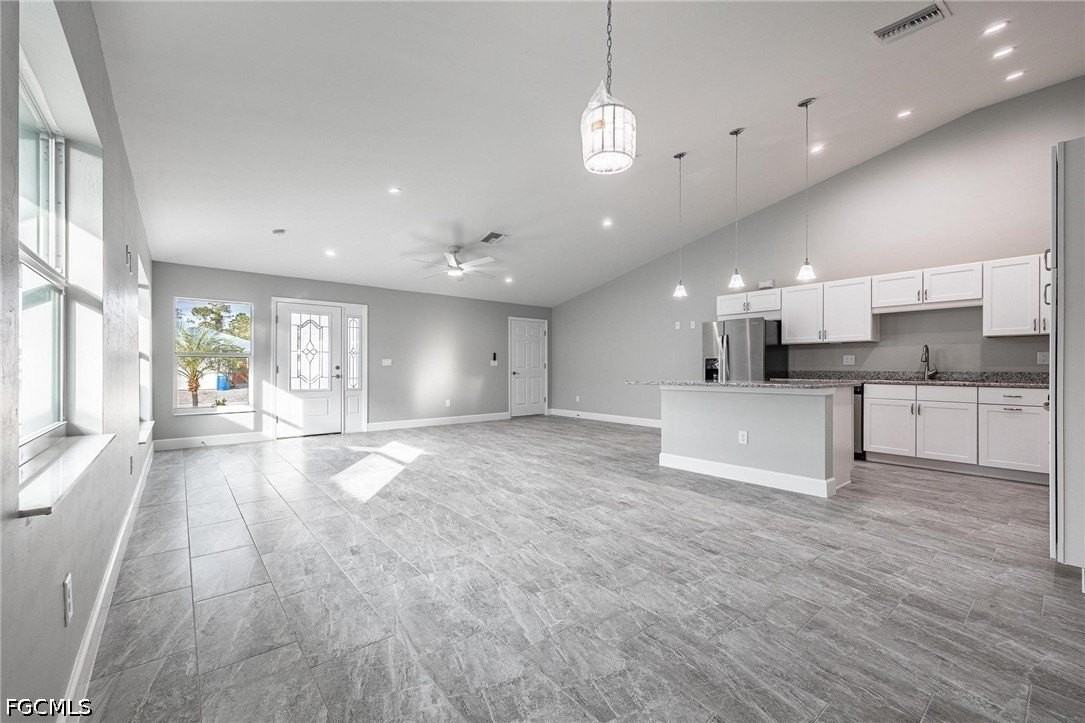 184 Village Cir - Photo 6 of 26