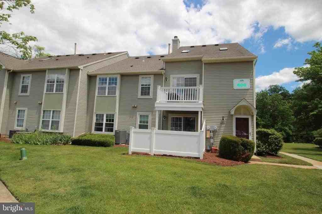 607A Trescott Pl - Photo 5 of 6