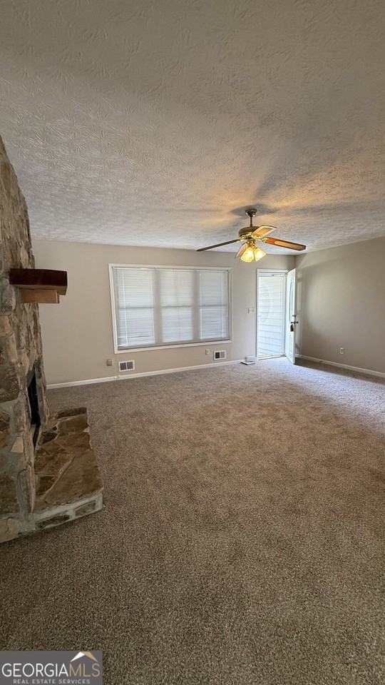 6683 Homestead Rd - Photo 6 of 14