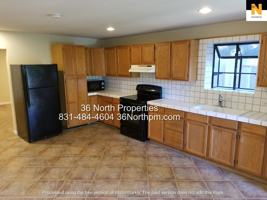 featured image of 211 Larkin St