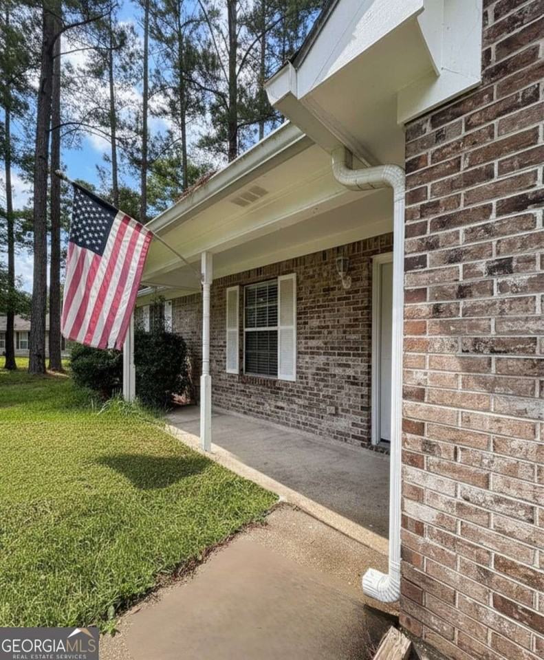 108 Crestwood Ct - Photo 3 of 22