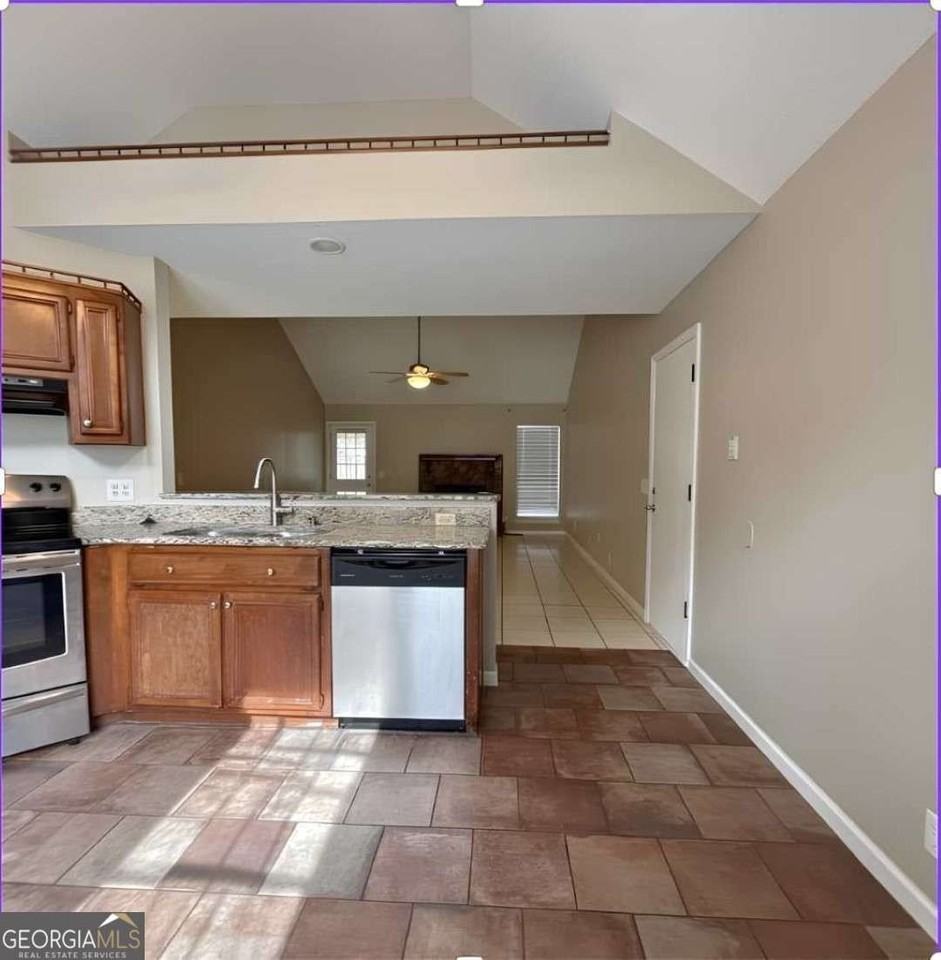108 Crestwood Ct - Photo 7 of 22