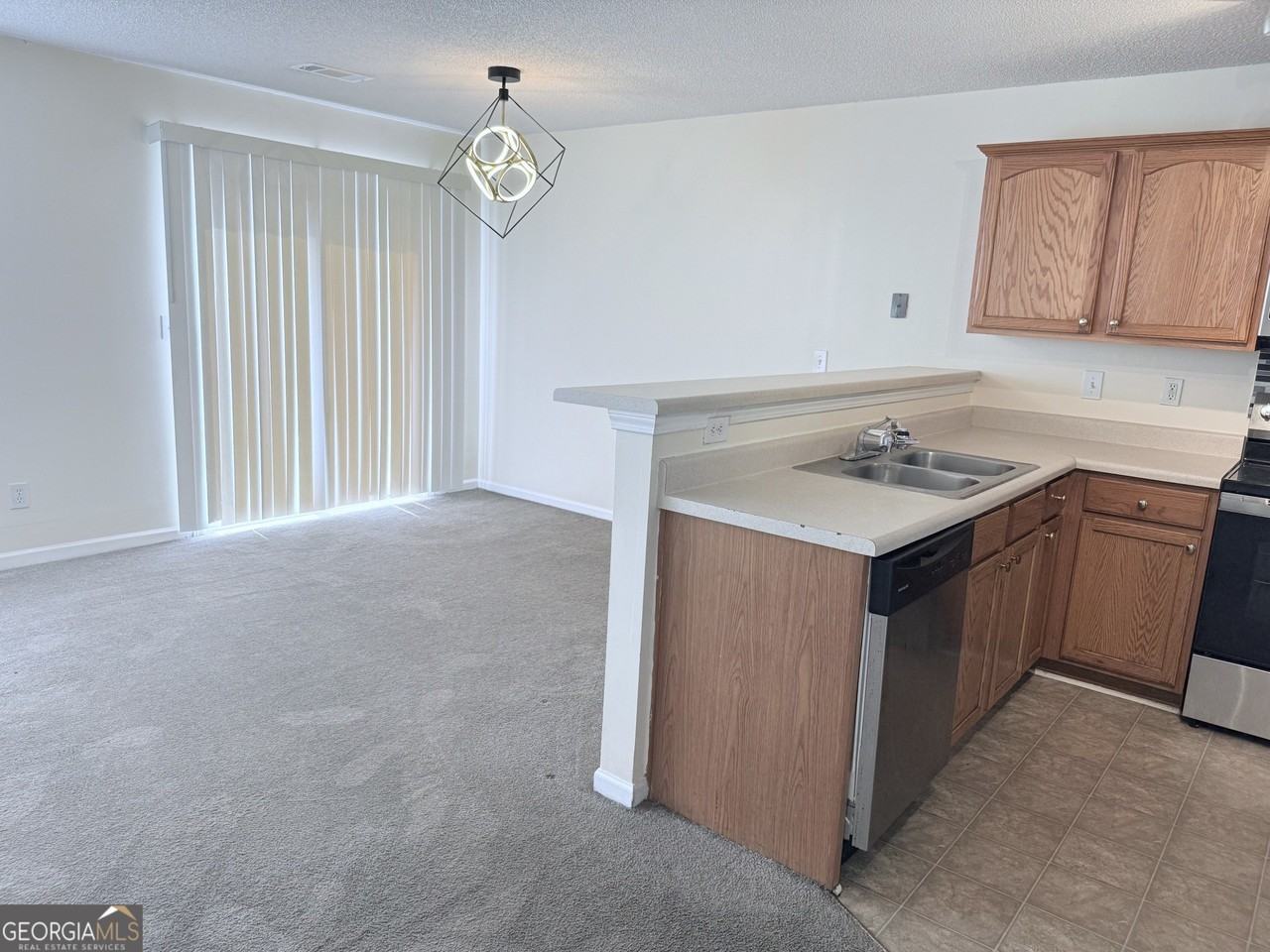 7232 April Ct - Photo 4 of 12