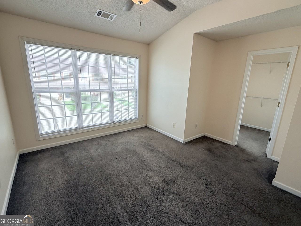 7232 April Ct - Photo 6 of 12