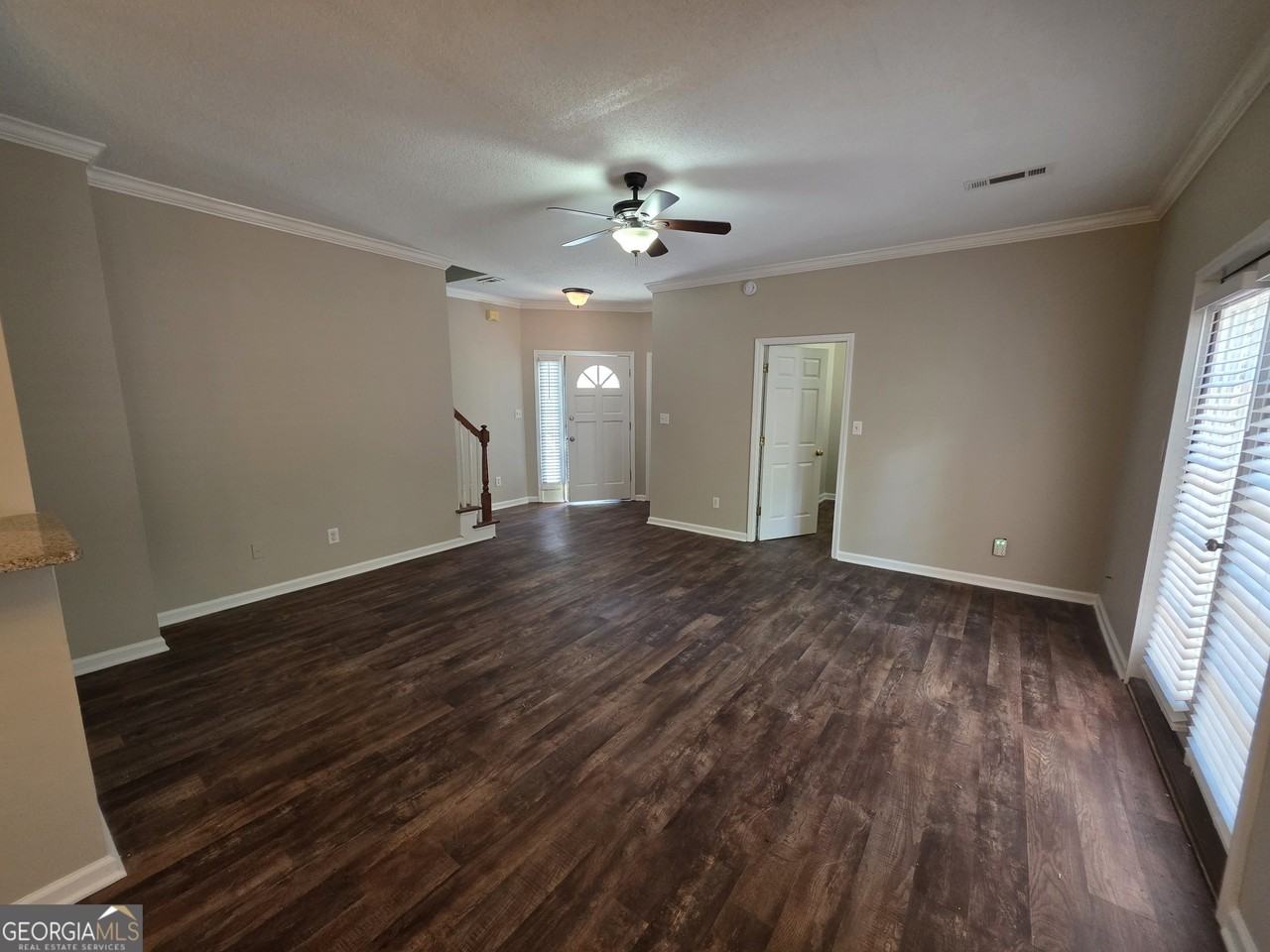 602 N Fairfield Dr - Photo 7 of 29