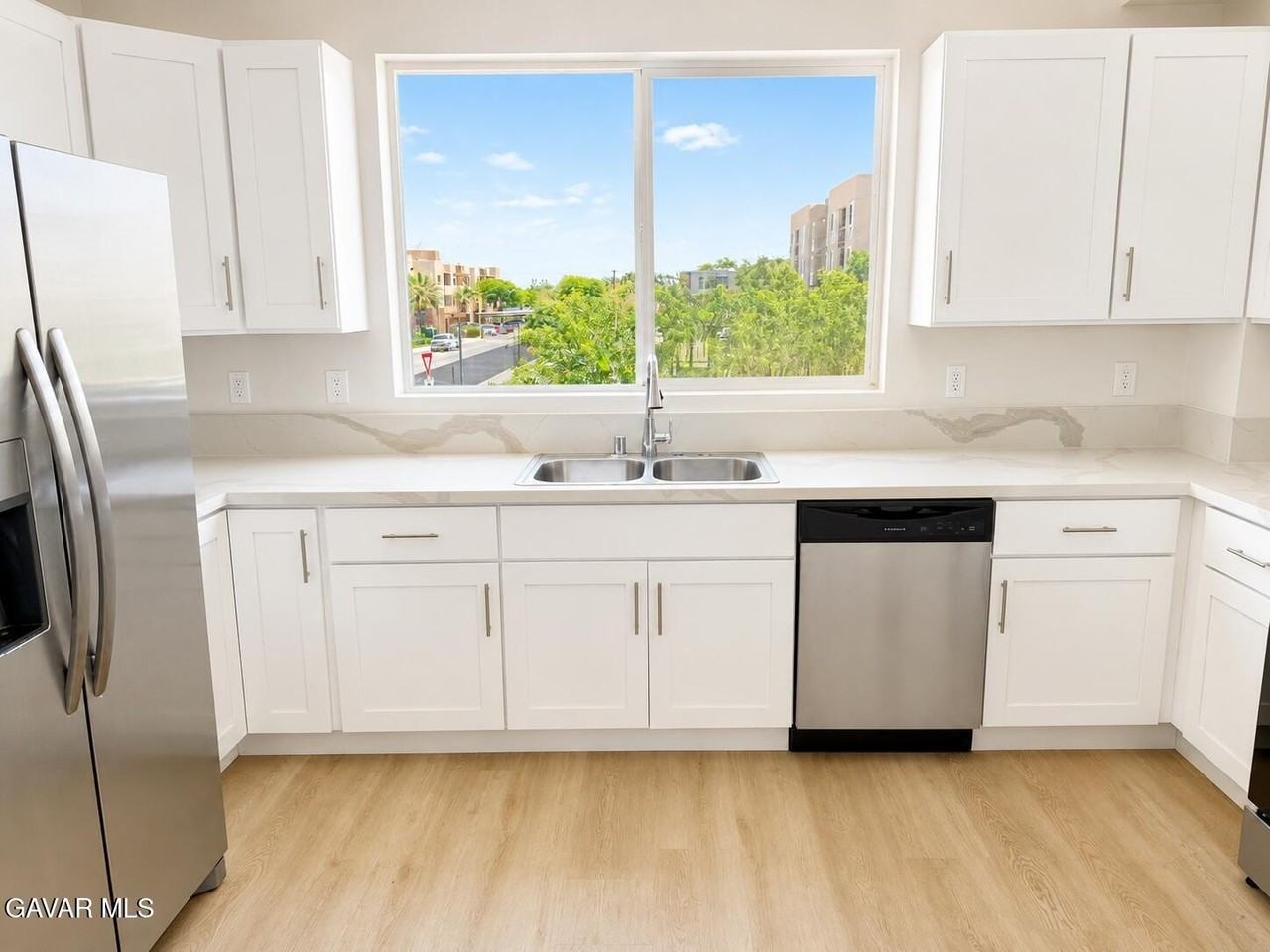 38225 9th St E #1 - Photo 6 of 20