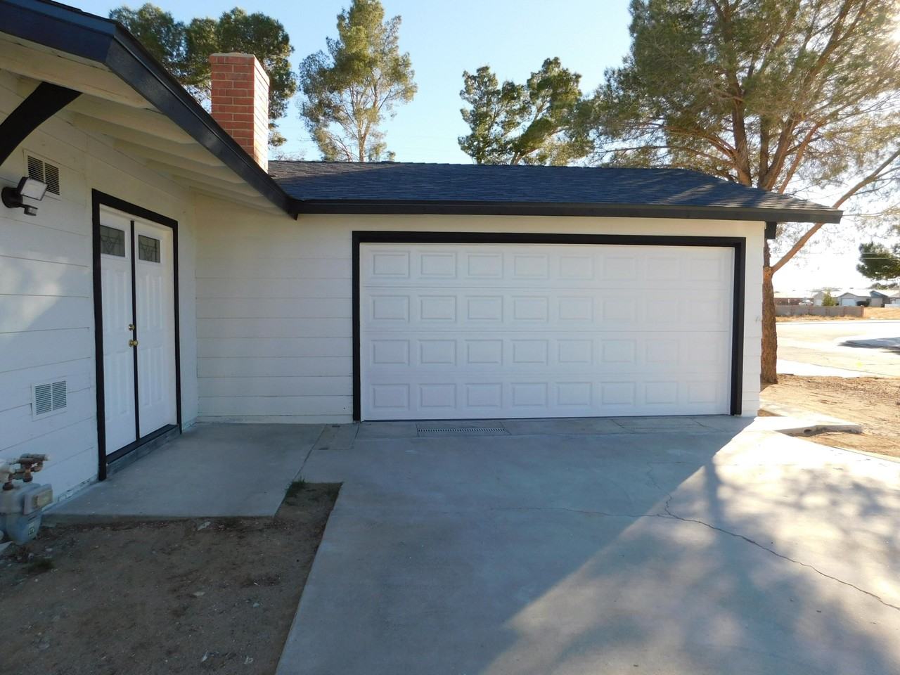 21306 Bancroft Ct - Photo 5 of 17