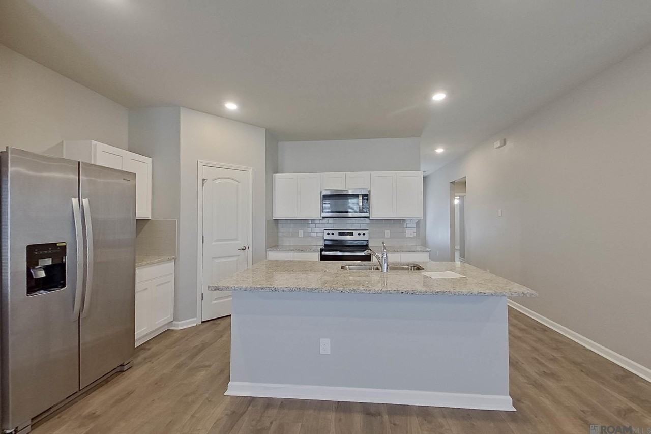 417 Mango Dr - Photo 6 of 20