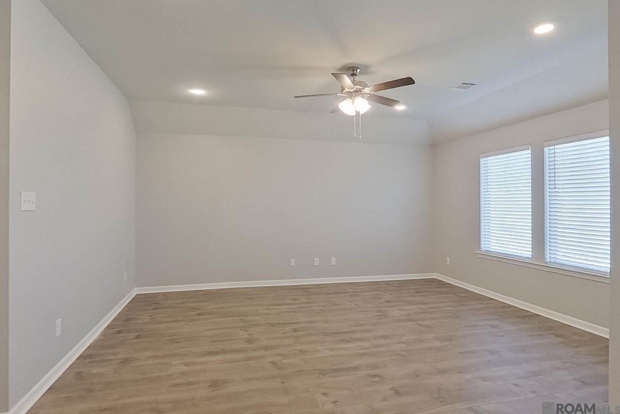 417 Mango Dr - Photo 7 of 20