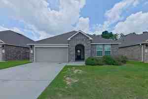featured image of 124 Yardley Ct